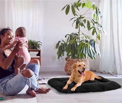 FAREYY Dog Beds Calming Pet Beds, Fulffy Dog Kennel Mat Pad Faux Fur Machine Washable Anti-Slip Comfy Dog Beds for Large Medium Dogs and Cats