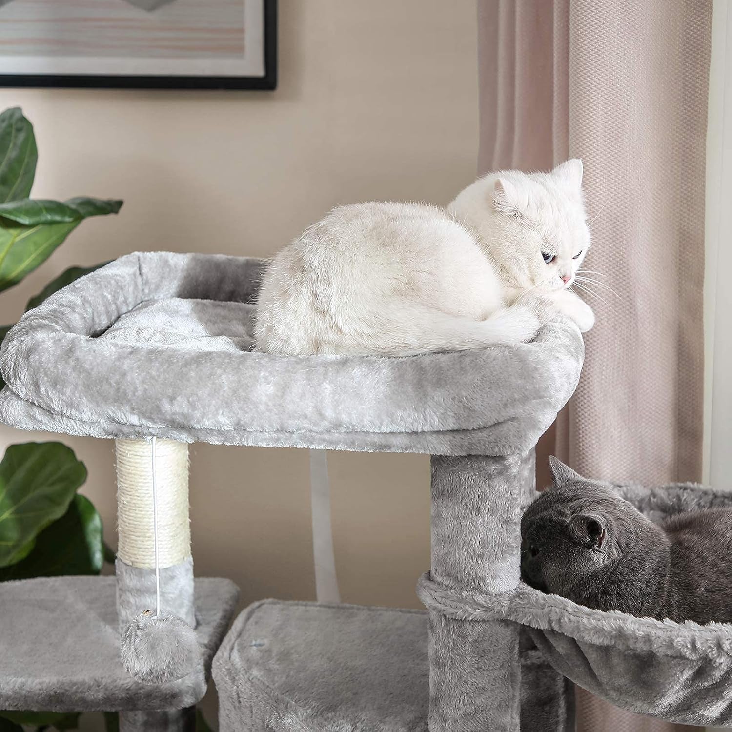 47.2-Inch Cat Tree and Tower with Scratching Posts in Light Gray UPCT80W